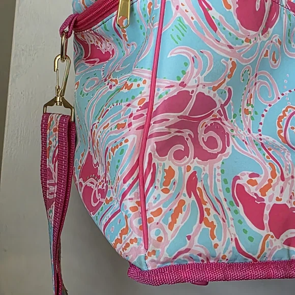 Lilly Pulitzer Insulated Cooler Tote Jellies Be Jammin - Picture 3 of 14
